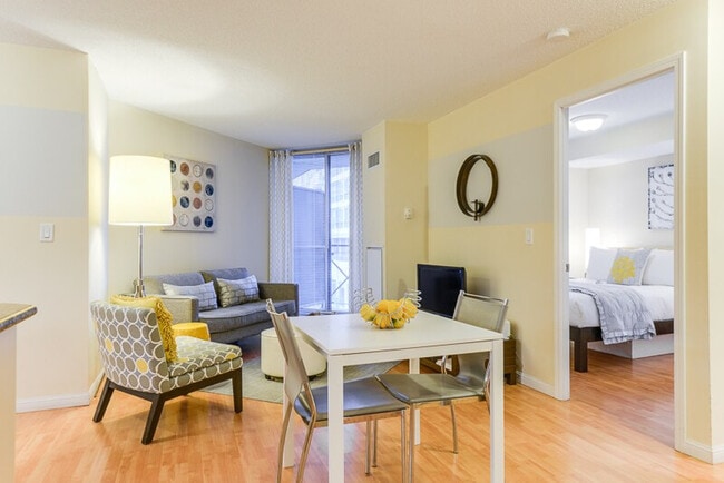 Photo - 28 Nelson St Unit ID1034882P