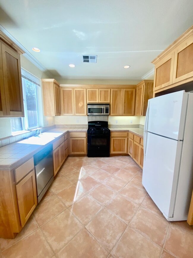 Photo - West Davis 5 Bedroom Home