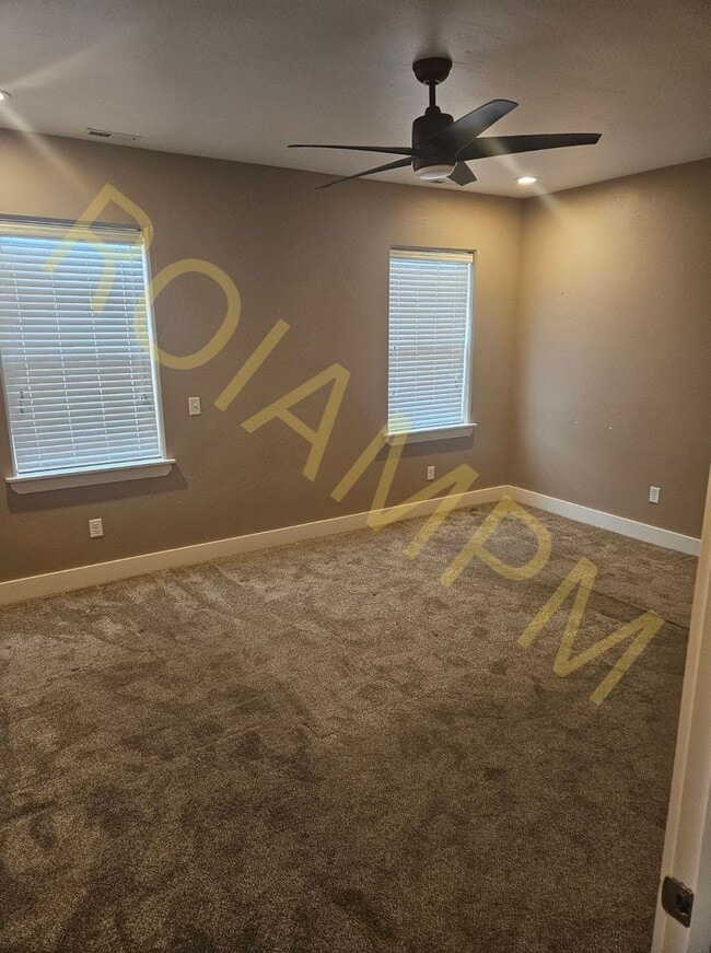 Photo - Spacious 3-Bed, 2-Bath Home with Bonus Room – Heyburn, ID