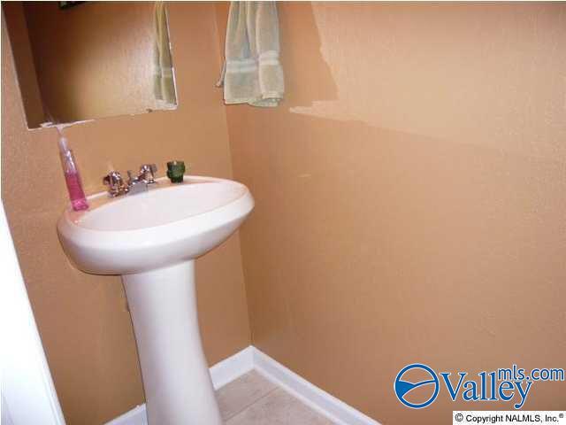 Photo - 3091 Lakeland Dr SW