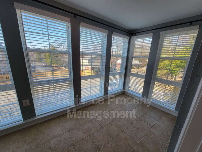 Photo - 4151 S Four Mile Run Dr