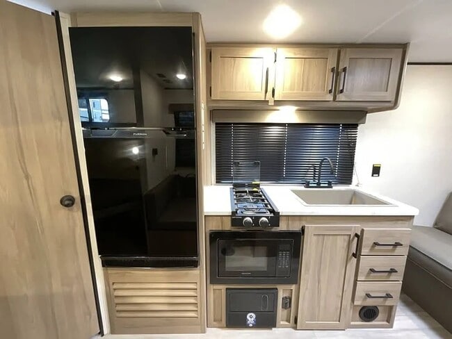 Photo - 1411 E 27th Ave