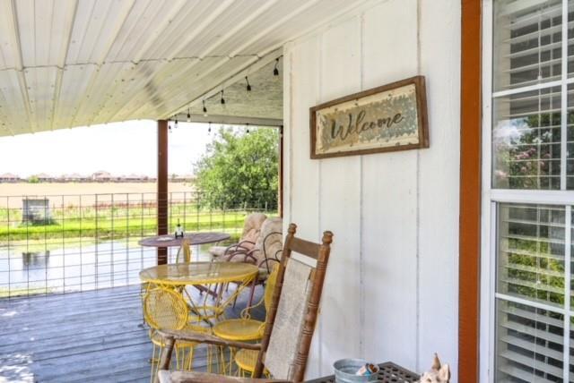 Photo - 412 Lloyds Ln