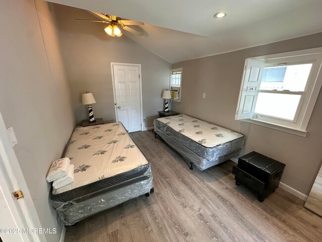 Photo - 116 12th Ave Unit FRONT