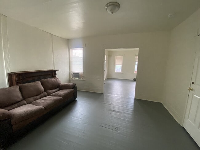 Photo - 133 Linden Ave