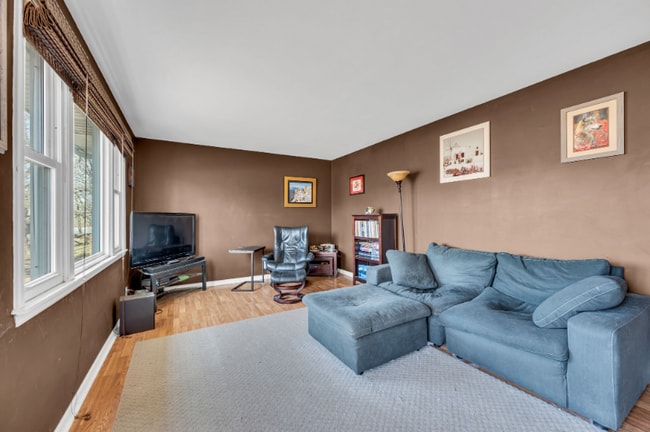 Photo - 5122 Edmondson Pike