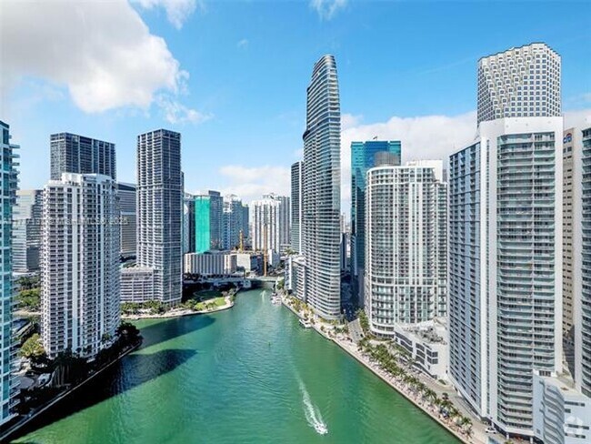 Building Photo - 300 Biscayne Blvd Way Unit 300 Biscayne Blvd Way  3809 Rental