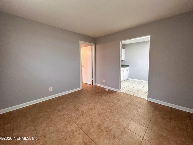 Photo - 1122 Woodruff Ave Unit 21