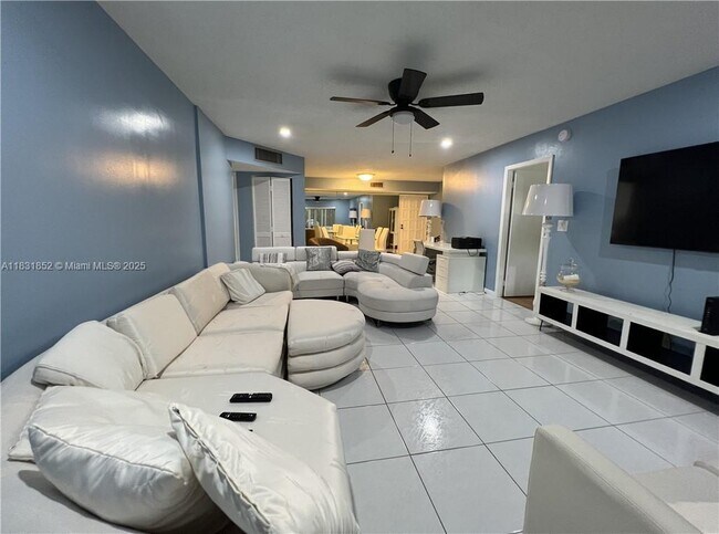 Photo - 6101 N Falls Cir Dr Condo Unit 107