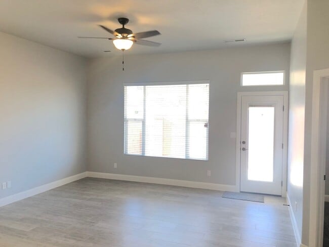 Photo - 2557 W 245 N