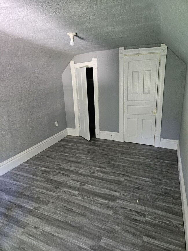 Photo - 512 Camblin Ave