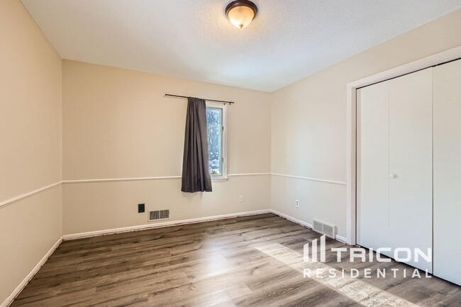 Photo - 1820 Gladview Ln Casa