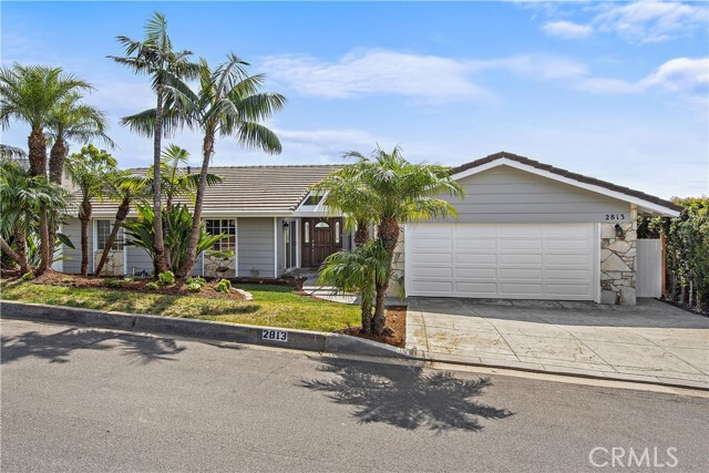 Photo - 2813 Chateau Way