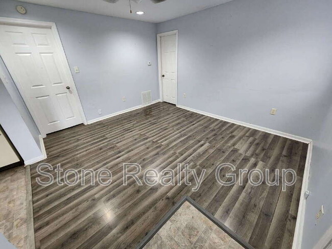 Photo - 1845 N 24th St