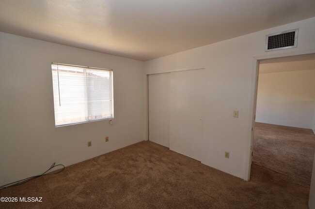 1616 N Columbus Blvd