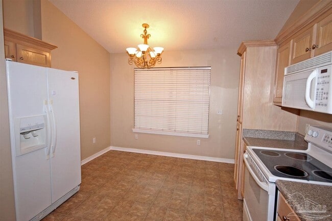 Photo - 6250 Starhill Dr