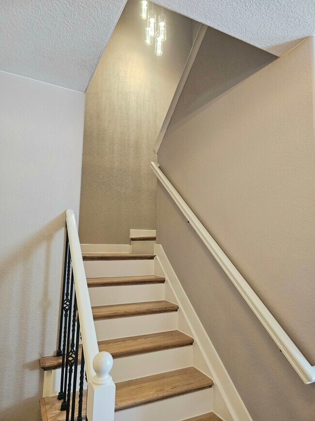 Photo - 14400 Albrook Dr