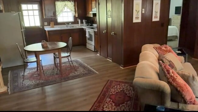 235 Acre Ln Unidad Eddie Ratliff Apartments