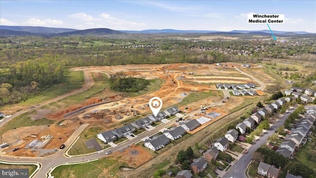 Photo - 115 Trellis View Ln