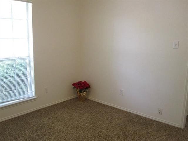 7418 Fairfield Dr