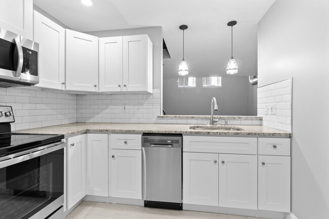 Photo - 627 N 18th St Unit 103