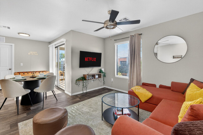 Photo - 15164 N 140th Dr Unidad SI ID1371492P