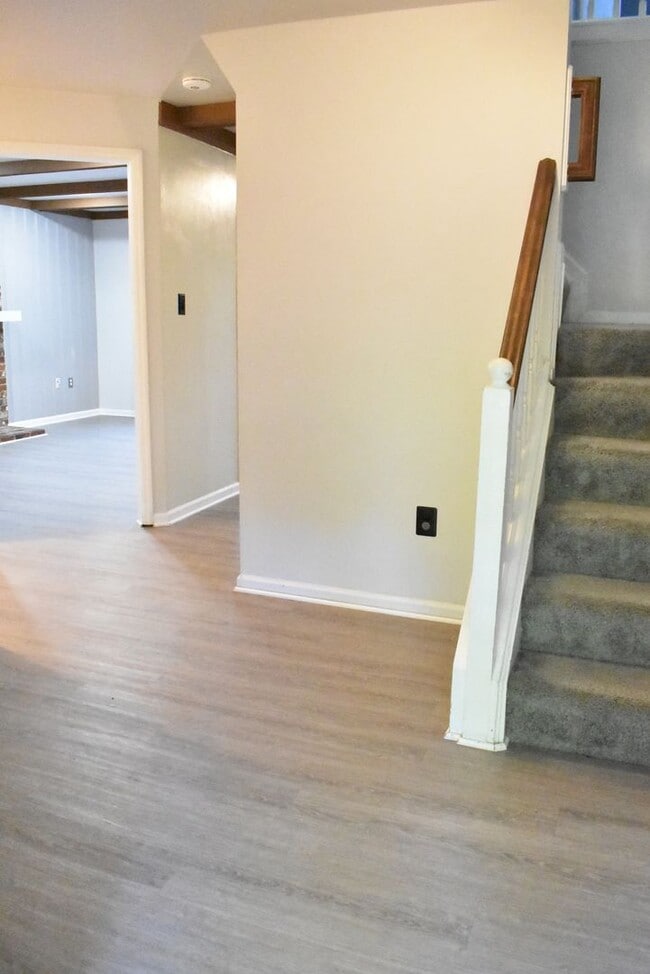 Photo - Welcome To Lake Ridge's Finest...