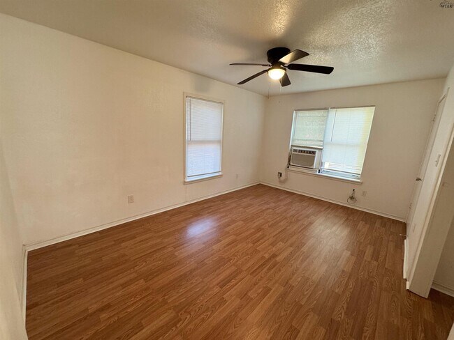 Photo - 1807 Fillmore St
