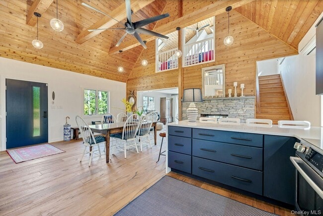 Photo - 25 Miami Ave