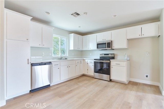 Photo - 1286 Arctic Ave
