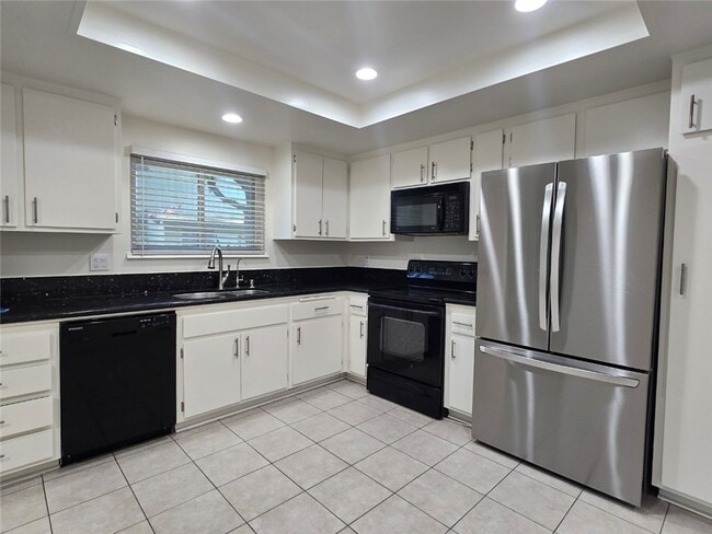 5475 Cajon Ave