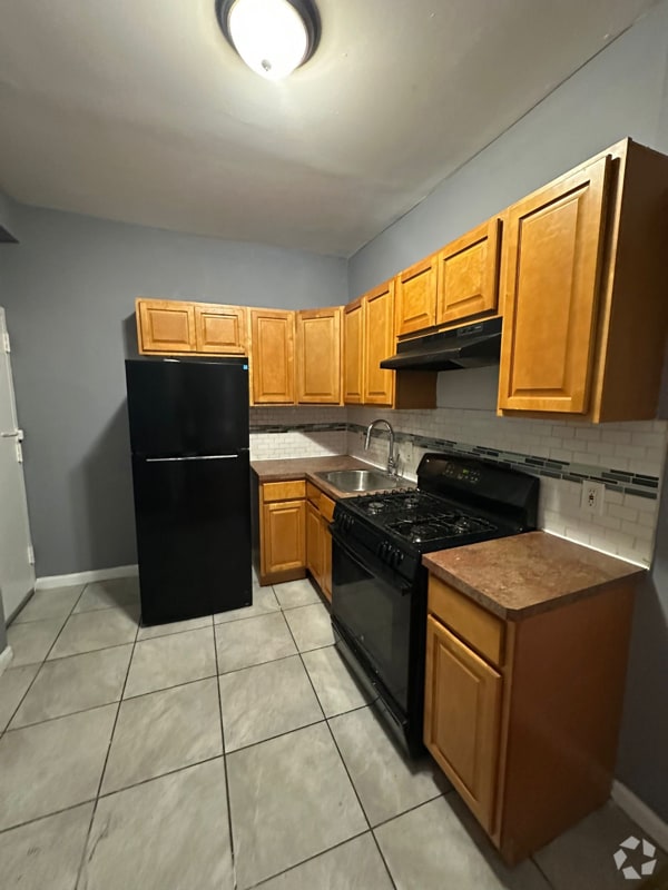Building Photo - 49 Brookdale Ave Rental