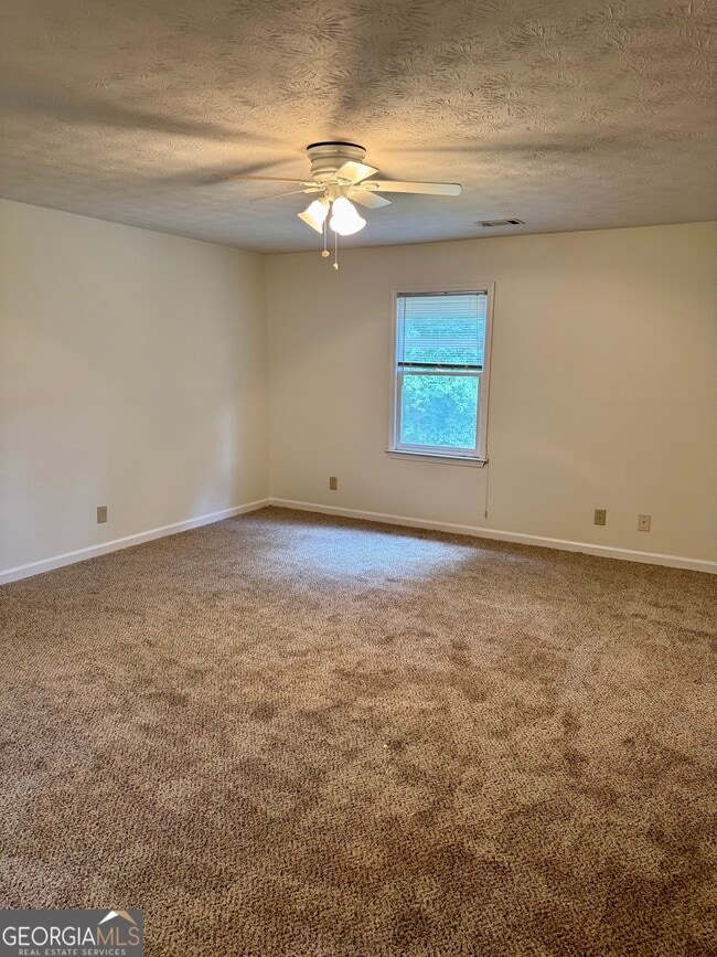 Photo - 19 Sentry Oak Ct