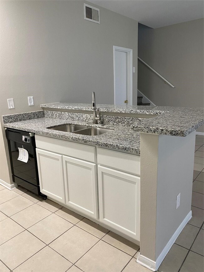 Photo - 7352 Regency Square Ct Unit 7352