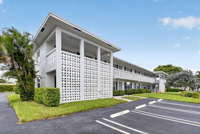 Photo - 2401 Del-Aire Blvd Unit 101