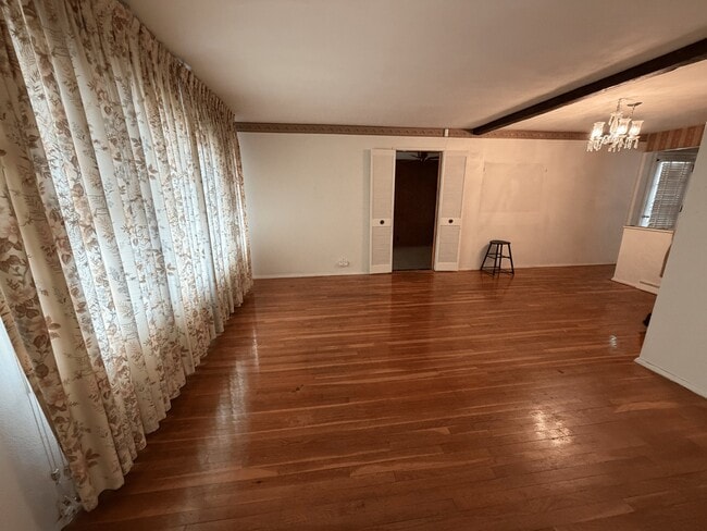 Photo - 9000 Clarion Dr