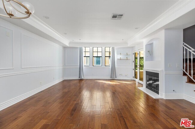 Photo - 12026 Hoffman St Unidad 302