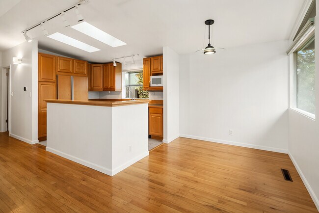 Photo - 9746 46th Ave NE