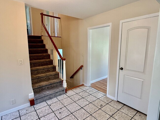 Photo - Spacious Sunnyvale Home in Desirable Forest Glen