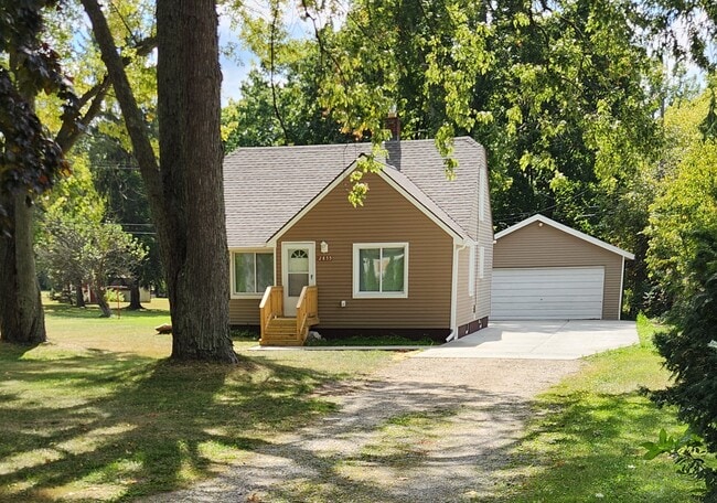 Building Photo - 2855 Mann Rd Rental