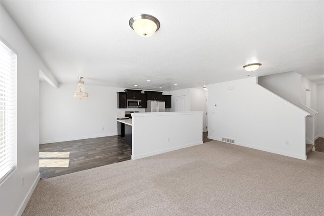 Photo - 432 S Pegasus Way