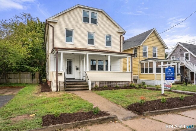 94 Thomas St Unit 1