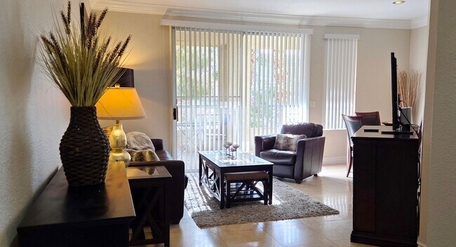 Photo - Short or long term available! Beautifl furnished 1 bedroom located in the heart of the strip!