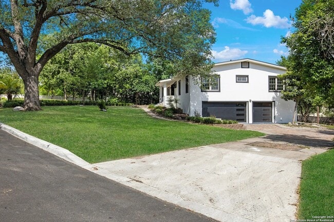 Photo - 123 E Brandon Casa