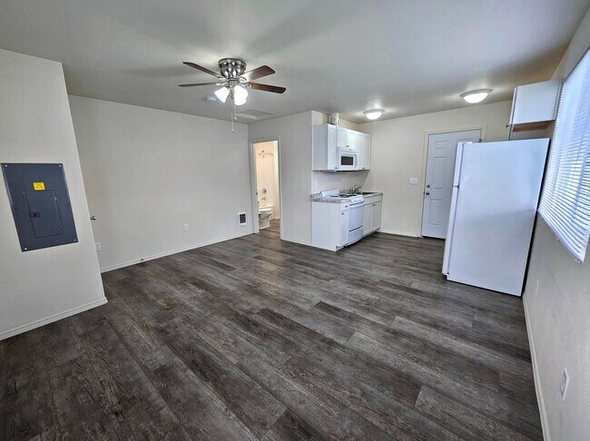 Photo - 5880gr Unit 3