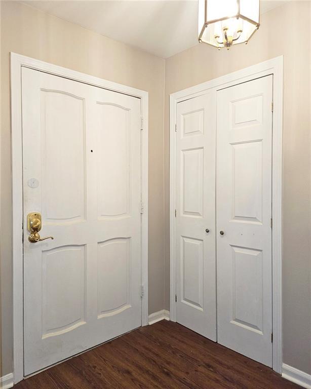 Photo - 38 La Rue Pl NW