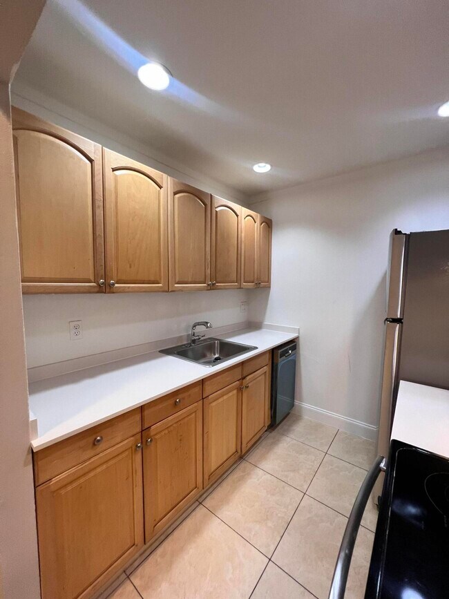 Photo - 1500 N Congress Ave Unidad B35