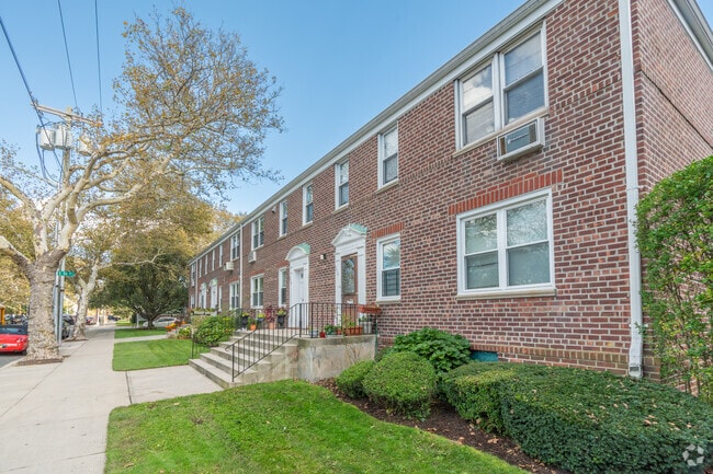 Photo - Fillmore Gardens Cooperative