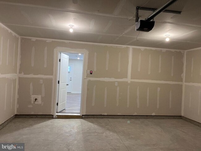 Photo - 40 Anderson Dr