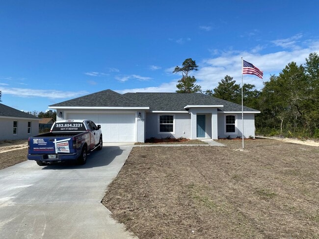Building Photo - Desirable SW Ocala Neighborhood- 3/2/2 **WON"T LAST**